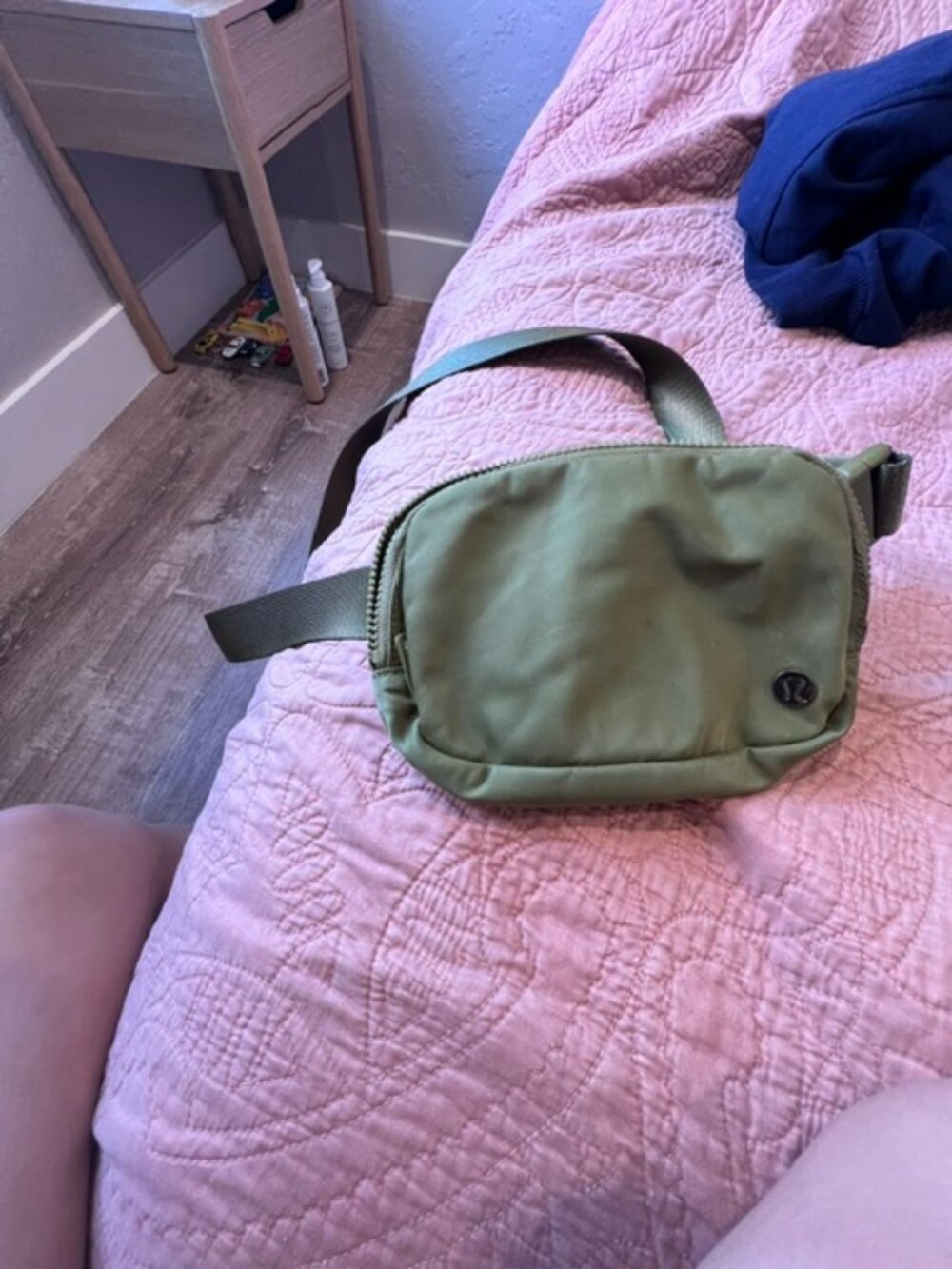 green lululemon Fannie pack